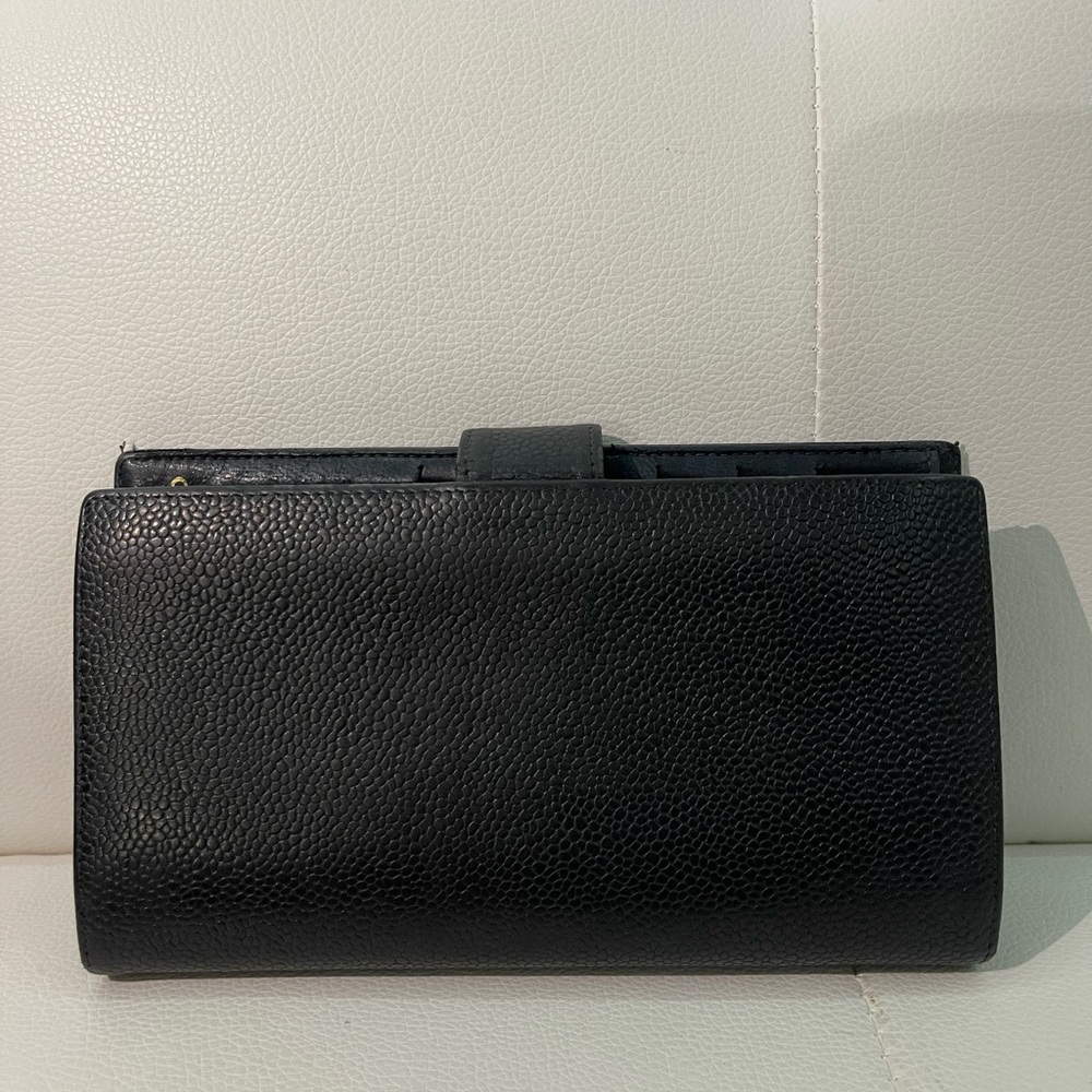 Authentic CHANEL Long Caviar Leather CC Bifold Flap Wallet - Picture 3 of 13